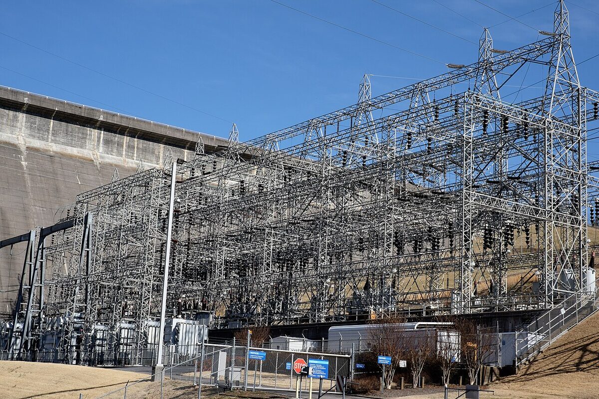 Little Rock Board Deadlocks 4-4 on Six-Month Hyperscale Data Center Moratorium, Its Second Failed Pause in 11 Weeks