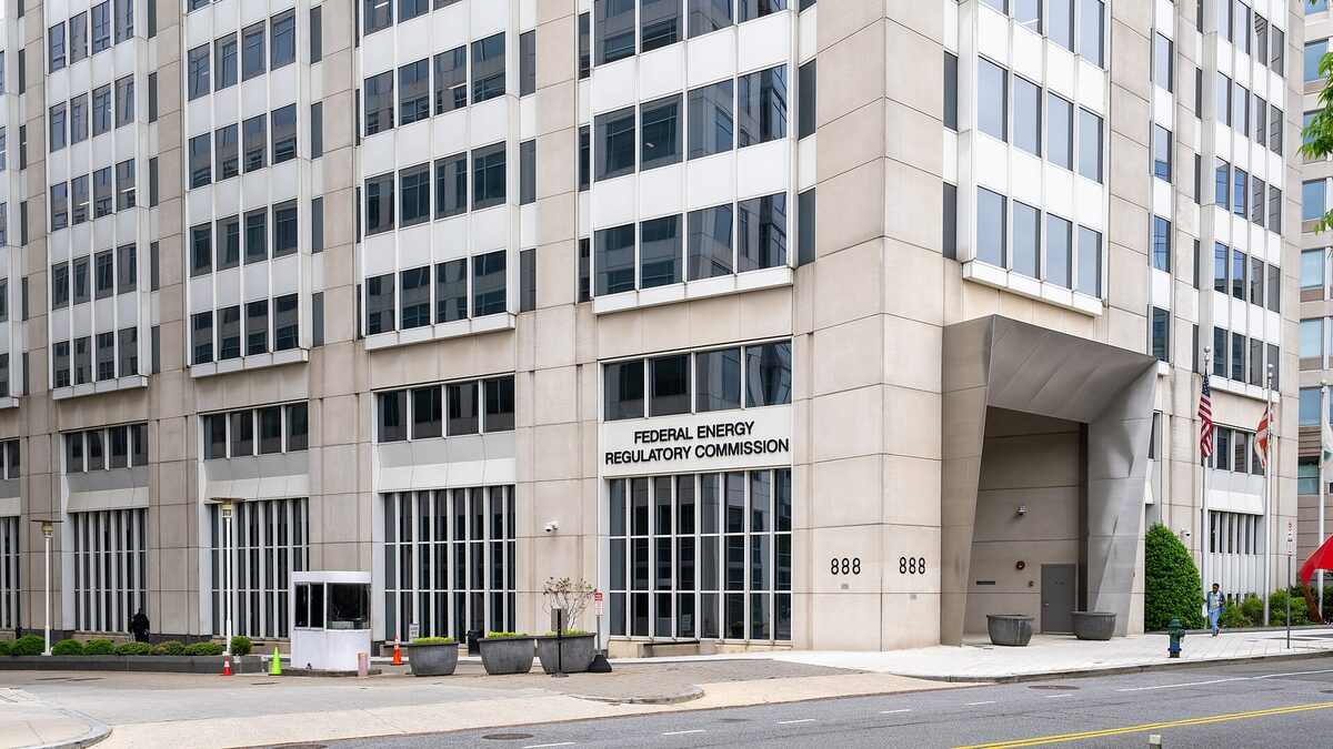 FERC Suspends PJM's 6.8-GW Reliability Backstop Procurement as DOE Presses for Large-Load Cost Protections